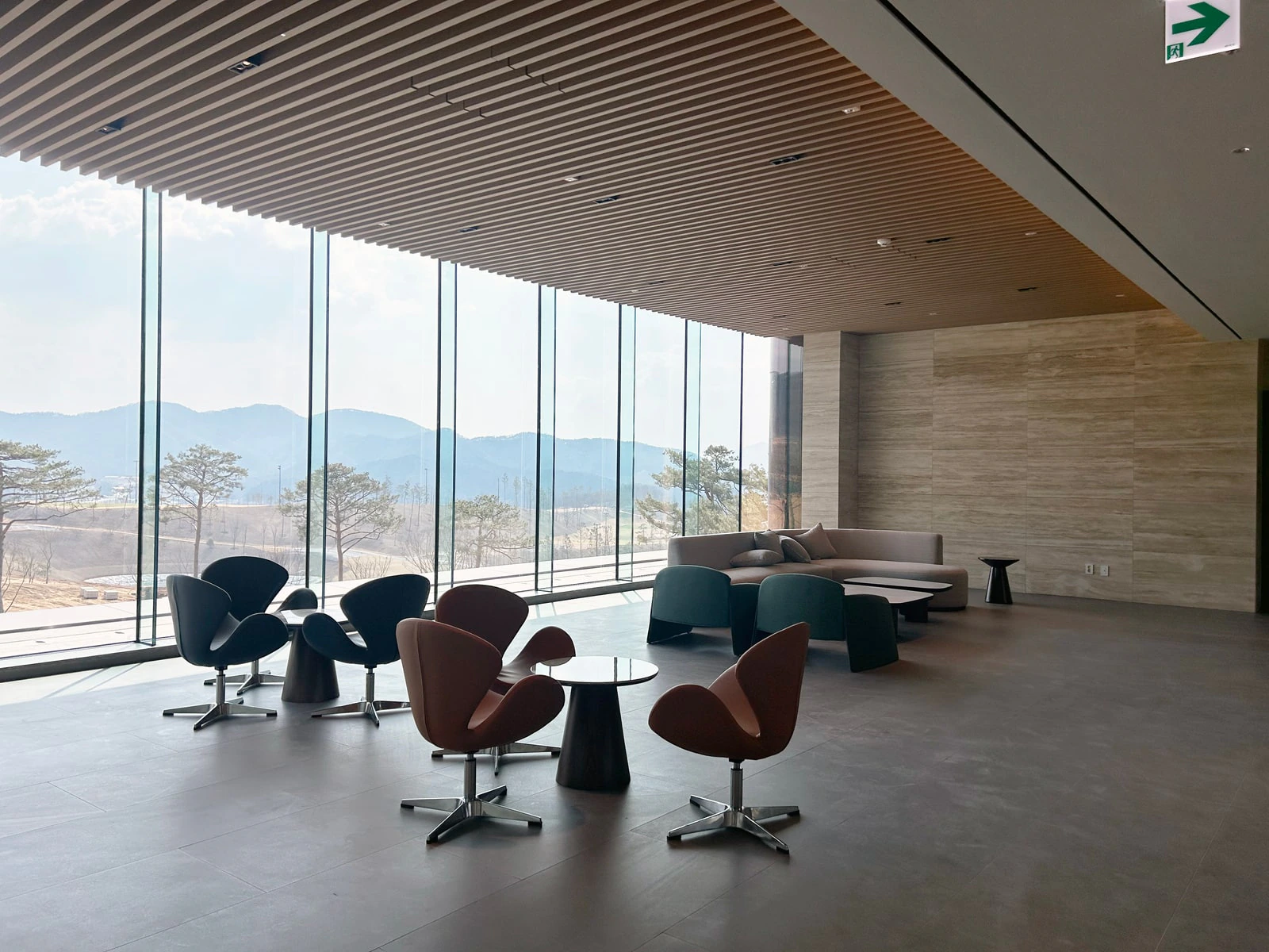 Korea Cheongyang Golf Club Furniture visual proof 4