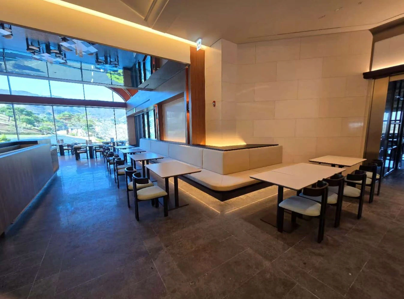 Korea Olympic Hotel Restaurant Furniture visual proof 2